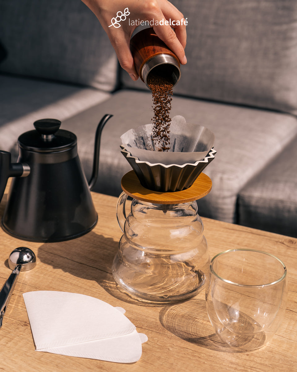 La cafetera V60 de Hario: cien por cien café filtrado